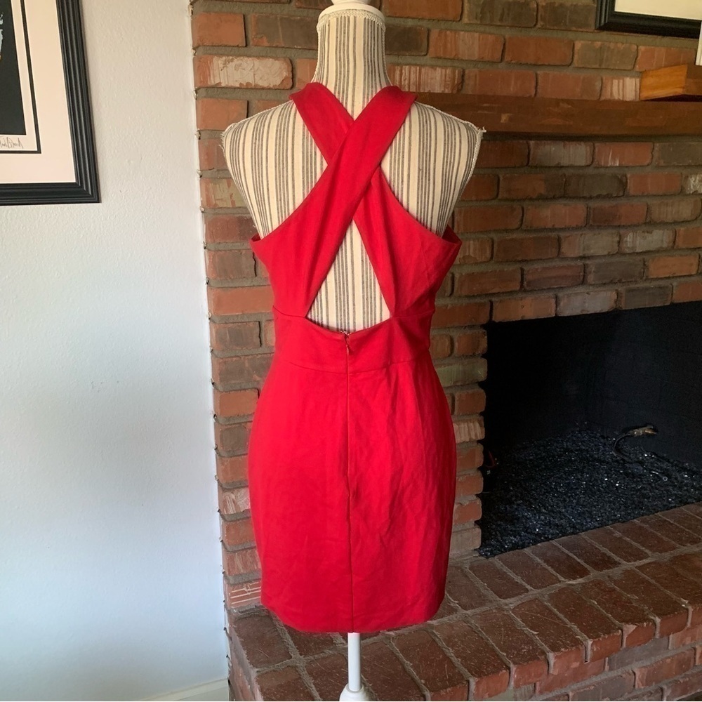 NWT NBD Abriel Criss Cross Front Cut-Out Dress Red Sz L - Picture 7 of 8